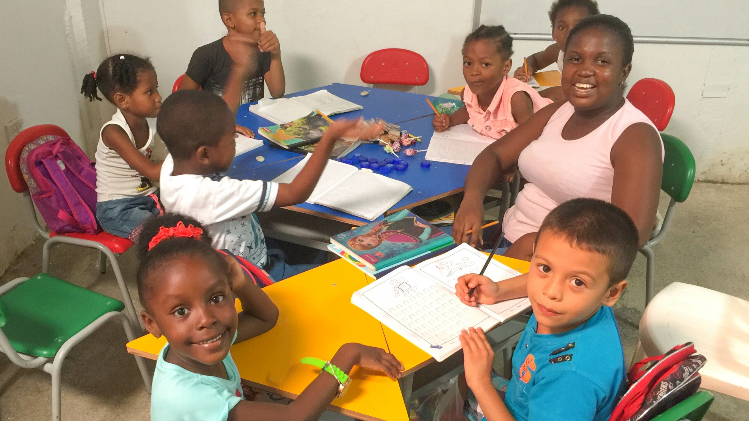 Colombian kids in classroom